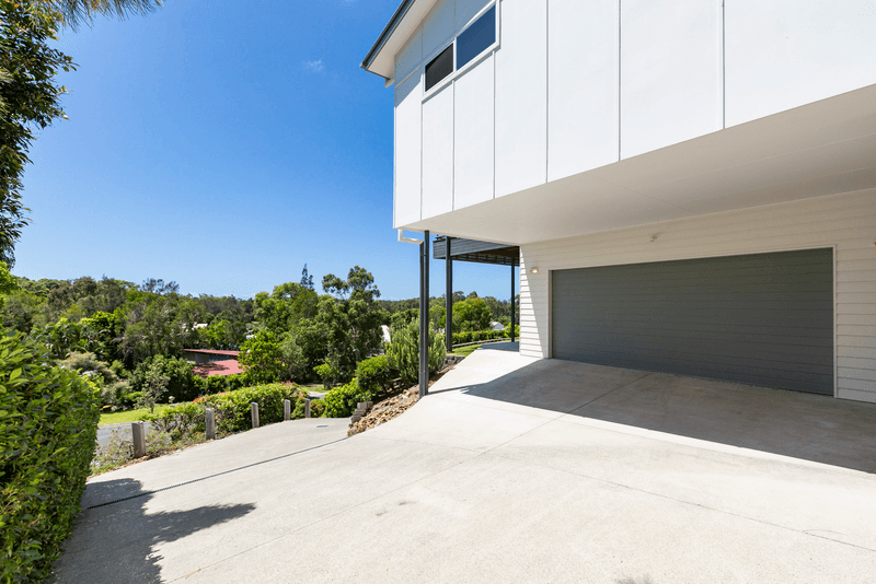 2 Silveraspen Grove, Pottsville, NSW 2489