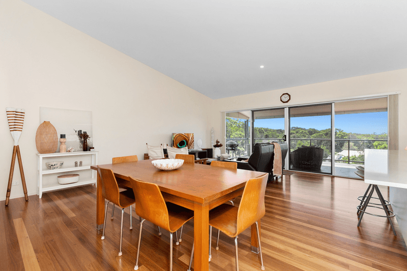 2 Silveraspen Grove, Pottsville, NSW 2489