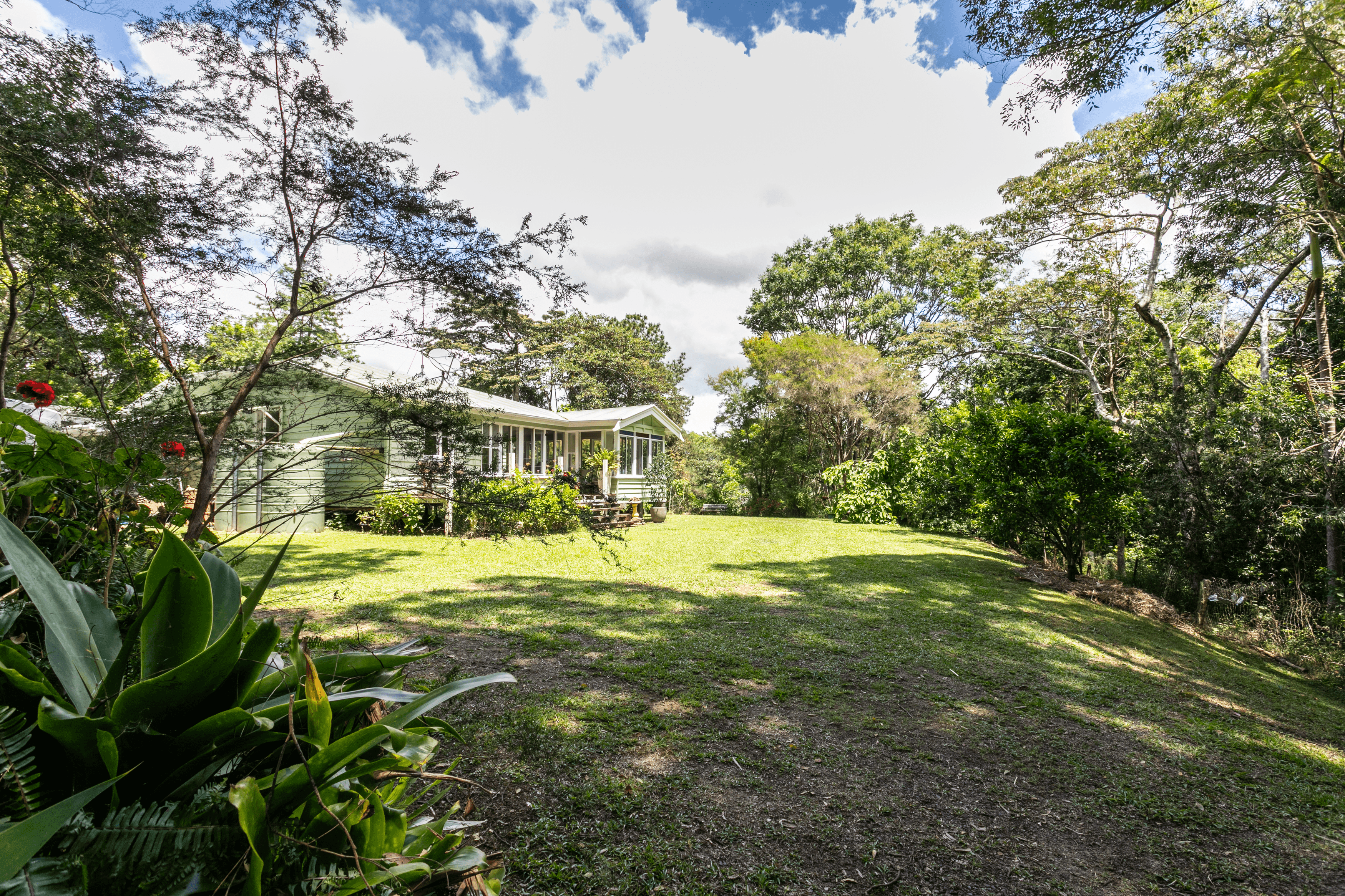 11 Moffat Road, Kin Kin, QLD 4571