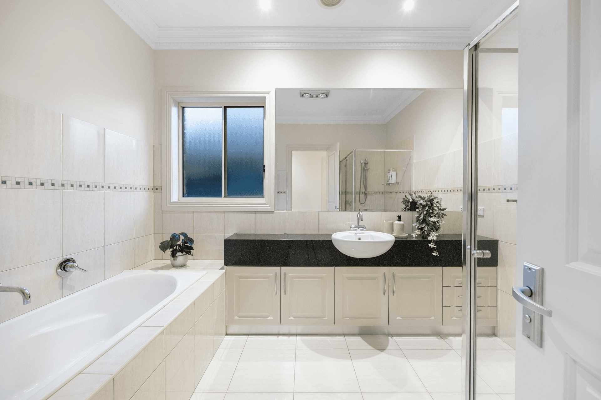 5 Pembury Way, Hillside, VIC 3037