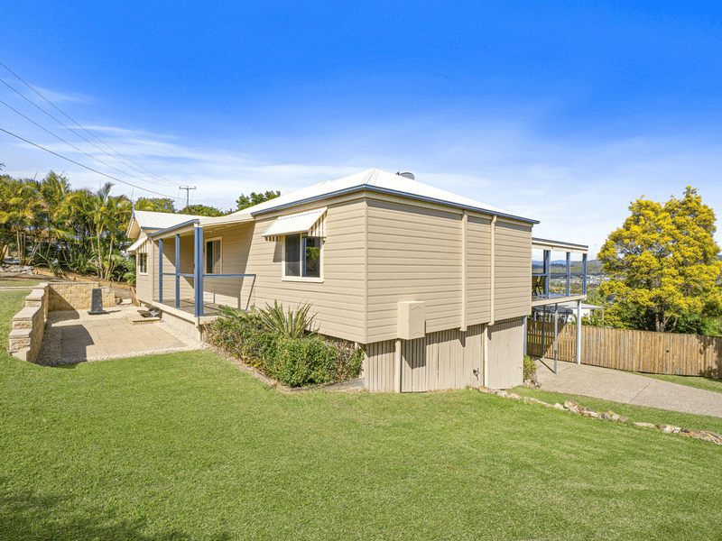 1 Bonin Close, PACIFIC PINES, QLD 4211