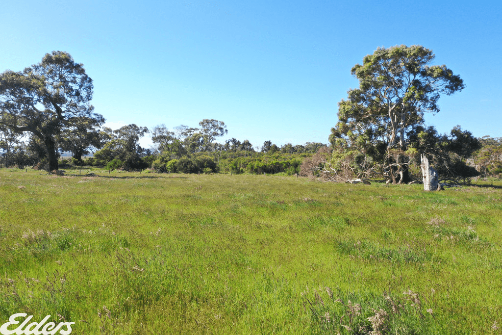 Lot1A Manns Beach Road, TARRAVILLE, VIC 3971