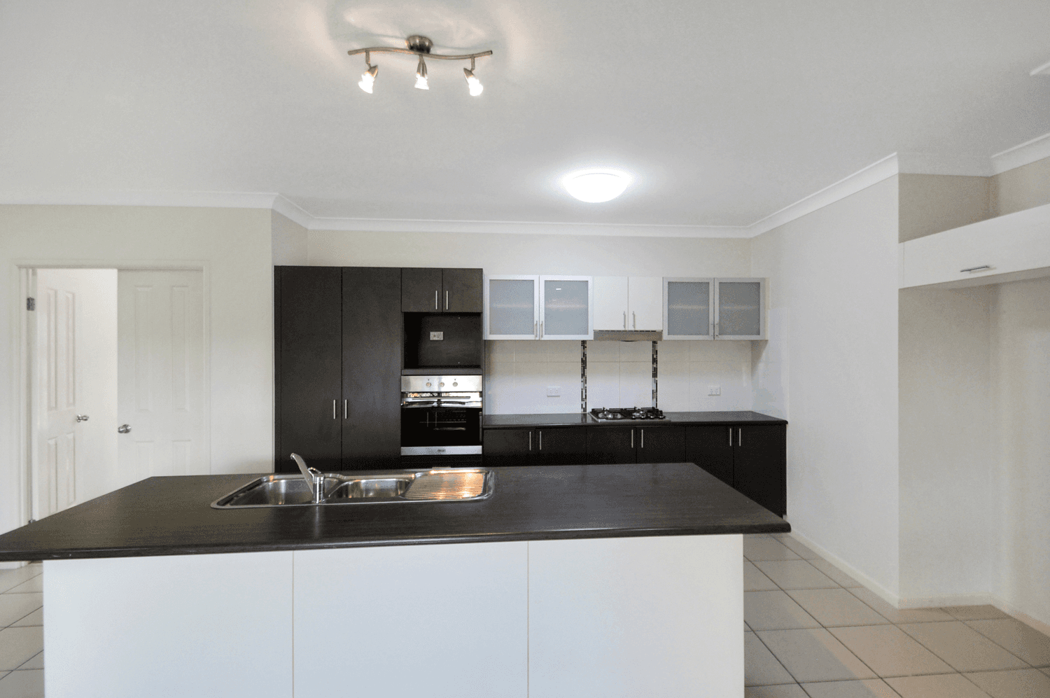 16 Thooleer Vista, Trinity Park, QLD 4879