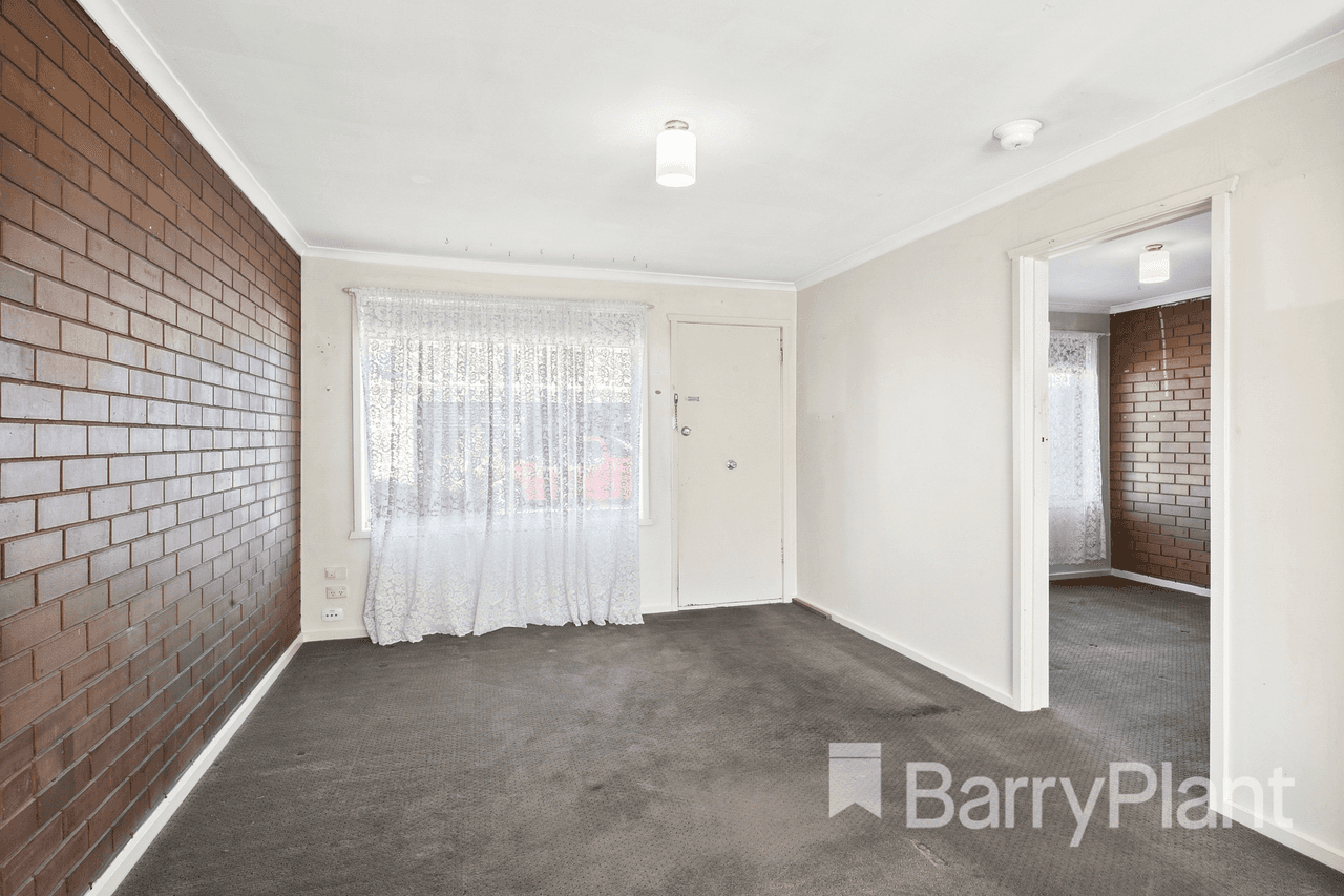 2/412 Gillies Street North, Wendouree, VIC 3355