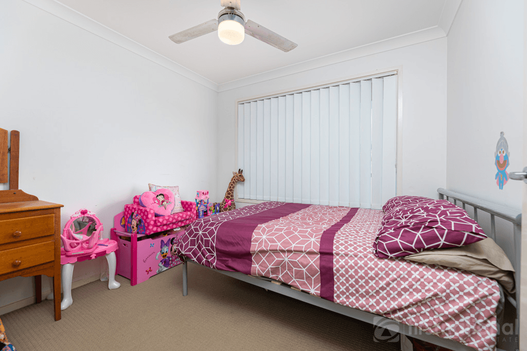 32 Heights Road, BEERWAH, QLD 4519