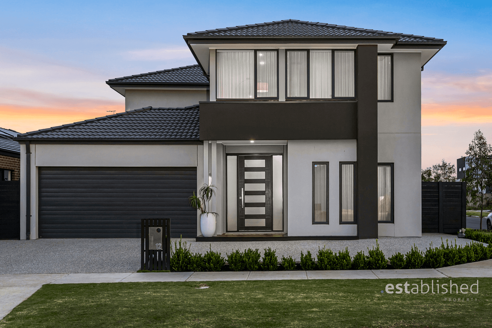 12 Jean Street, POINT COOK, VIC 3030