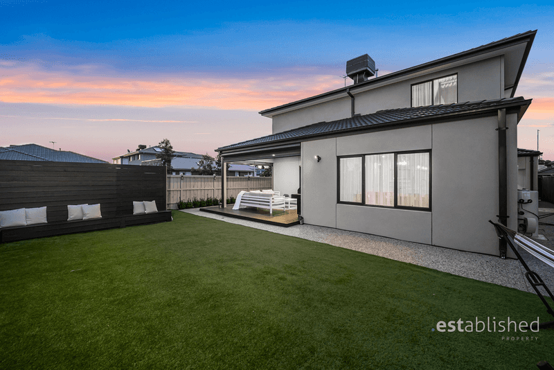 12 Jean Street, POINT COOK, VIC 3030