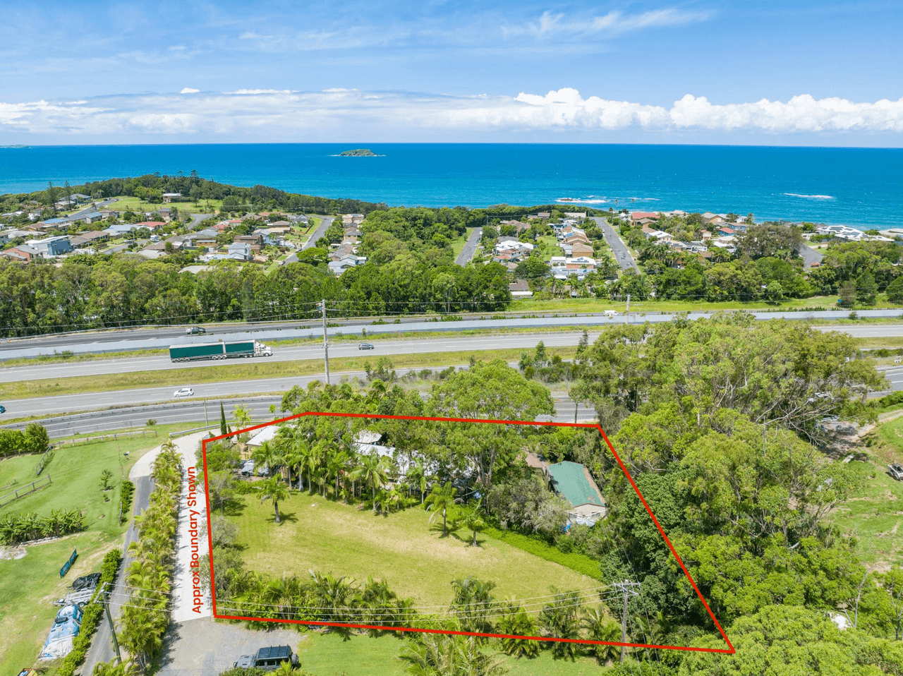 383 Old Coast Road, KORORA, NSW 2450