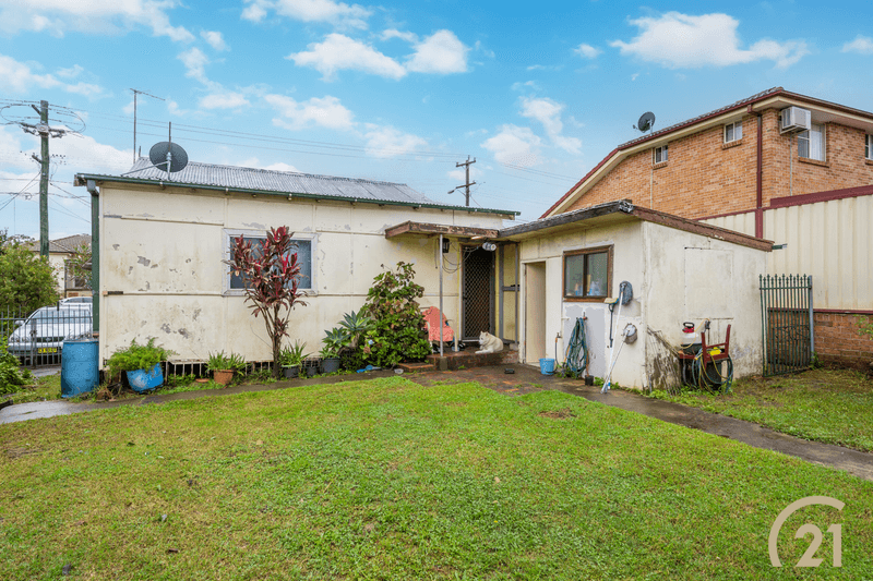 8 McCredie Road, Guildford West, NSW 2161