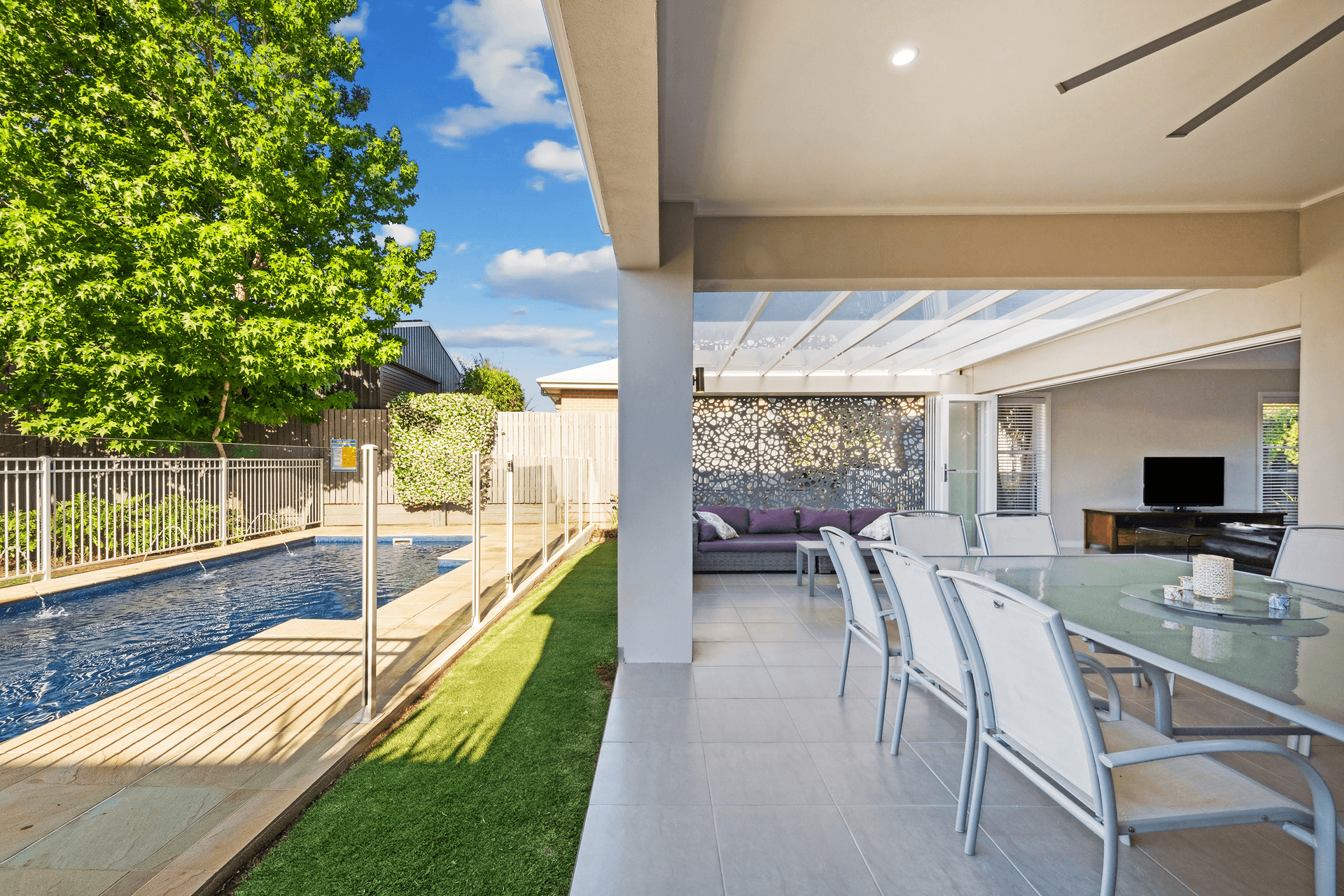 8 Goshawk Drive, Kleinton, QLD 4352