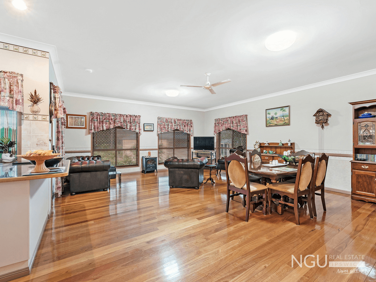 22 Nautilus Close, Karalee, QLD 4306