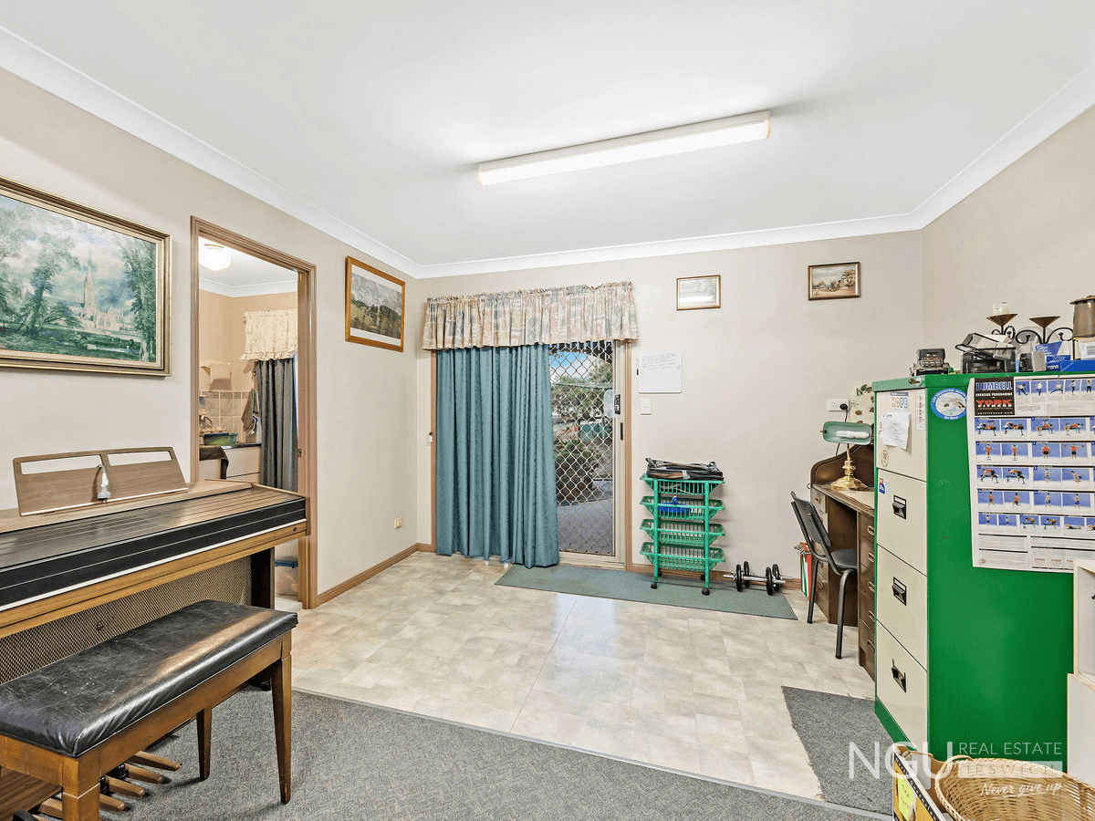 22 Nautilus Close, Karalee, QLD 4306