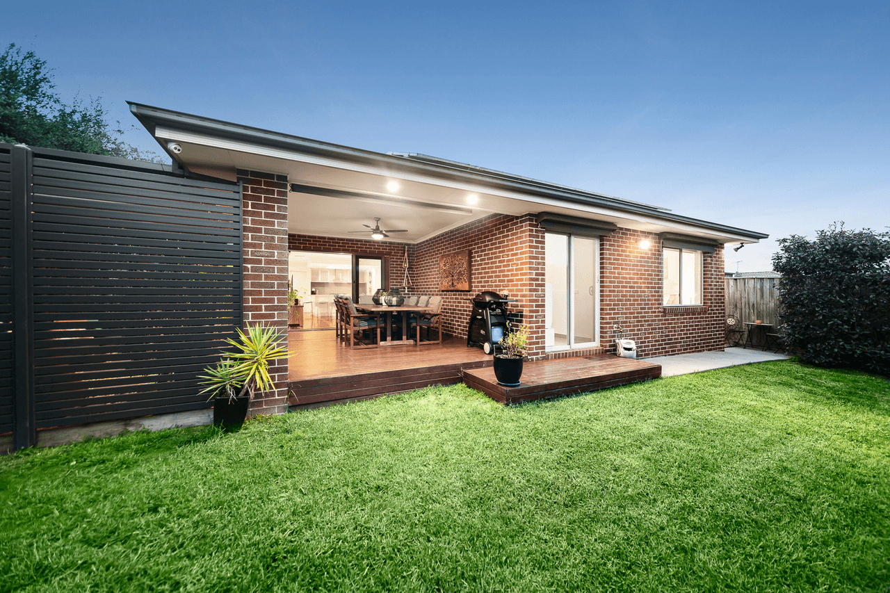 17 Foothills Street, DOREEN, VIC 3754