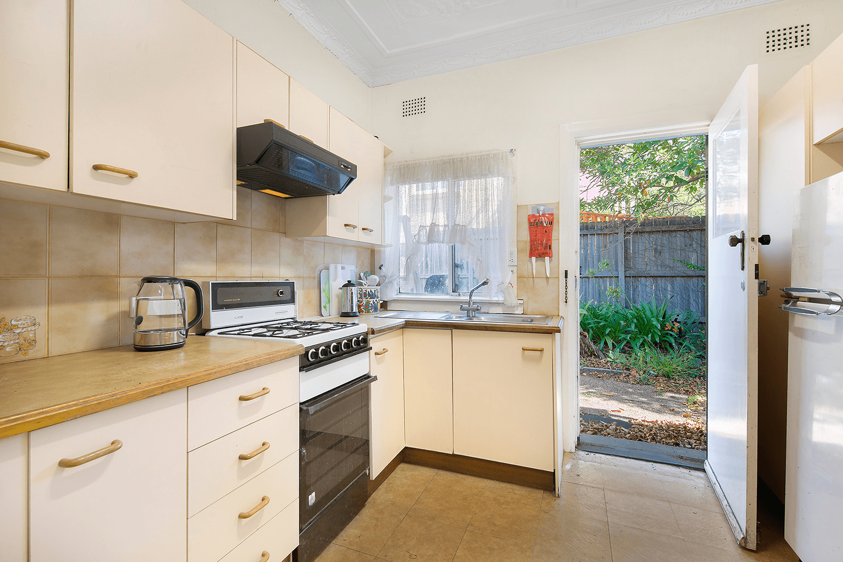 36 Raeburn Avenue, CASTLECRAG, NSW 2068