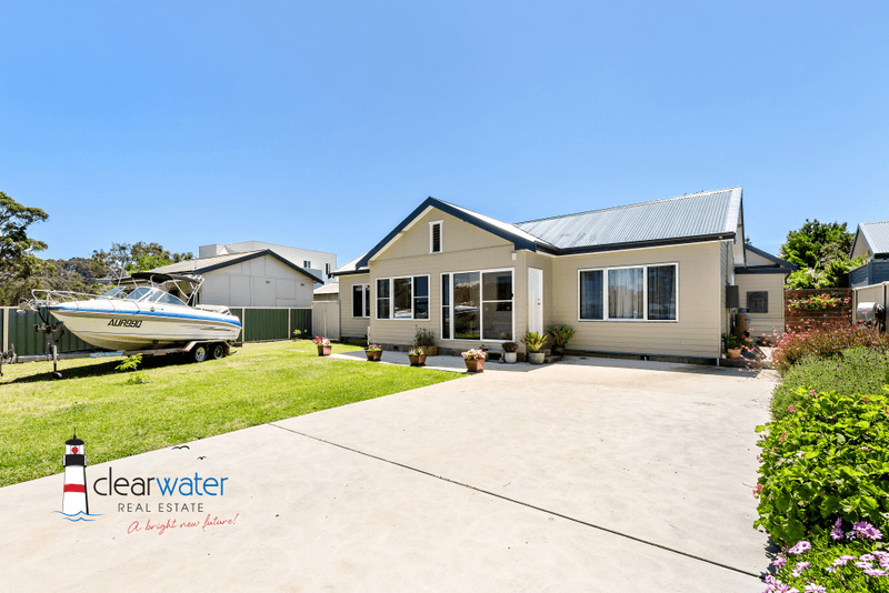 1 Riverside Dr, Narooma, NSW 2546