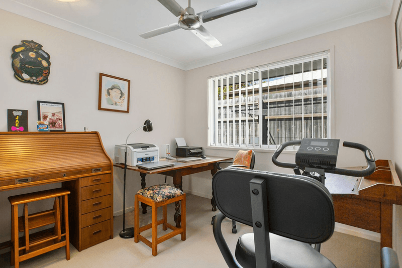 48 Whipbird Circuit, VICTORIA POINT, QLD 4165