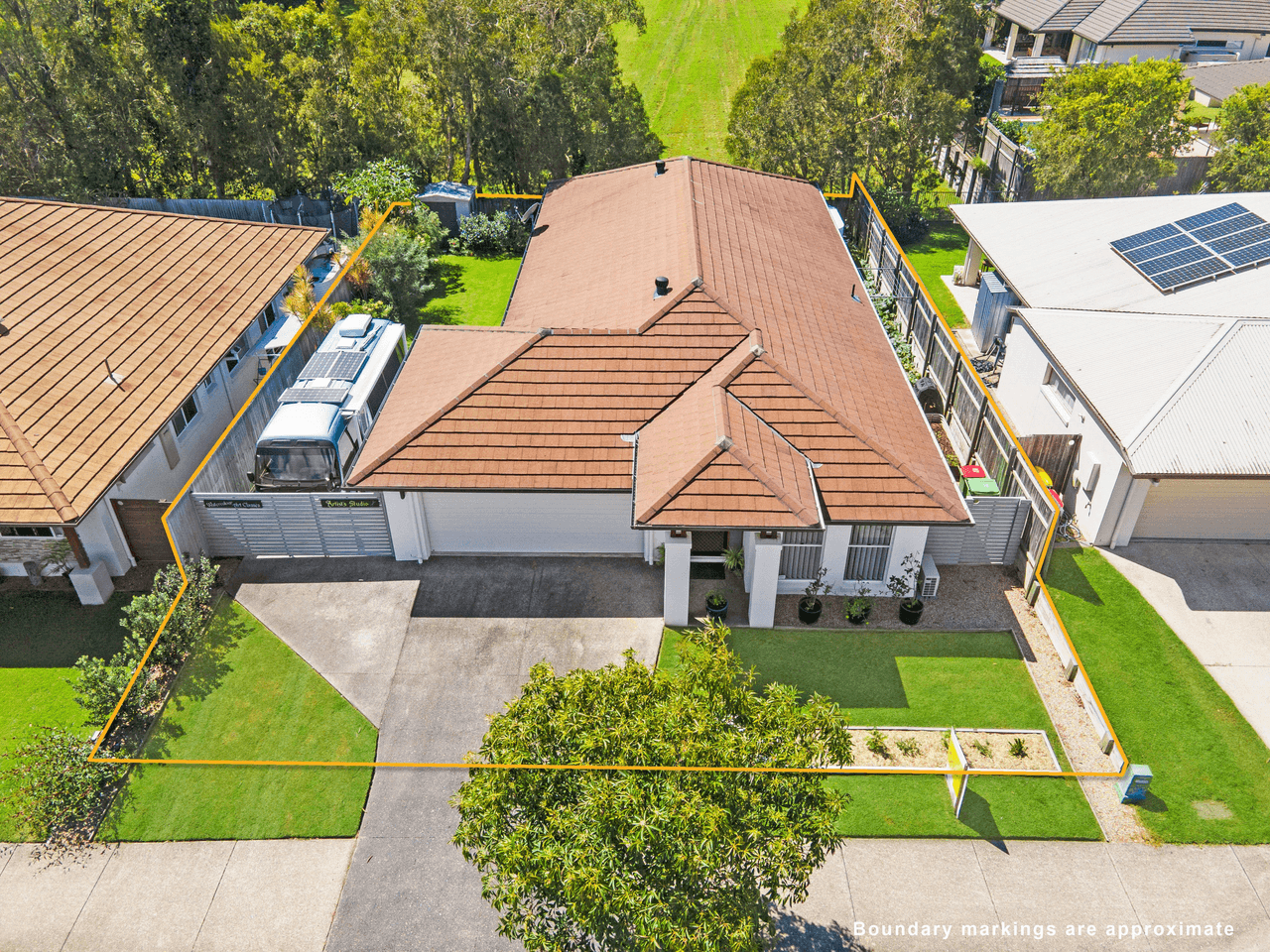 48 Whipbird Circuit, VICTORIA POINT, QLD 4165