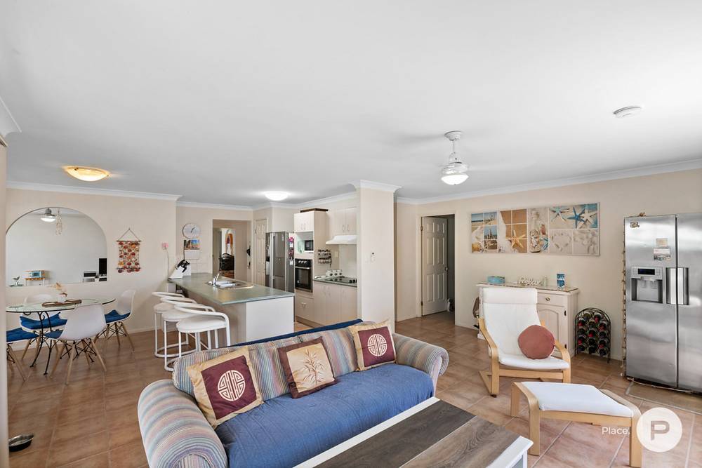 9 Friend Street, Wakerley, QLD 4154