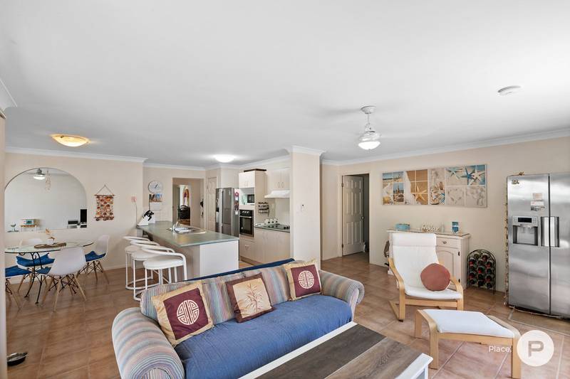 9 Friend Street, Wakerley, QLD 4154