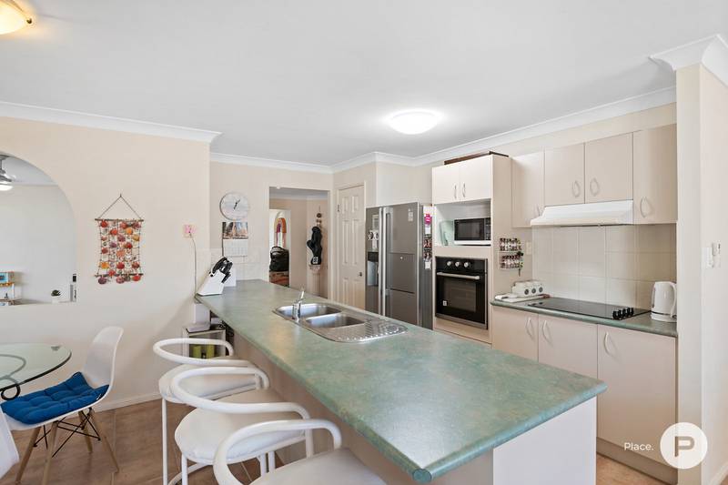 9 Friend Street, Wakerley, QLD 4154