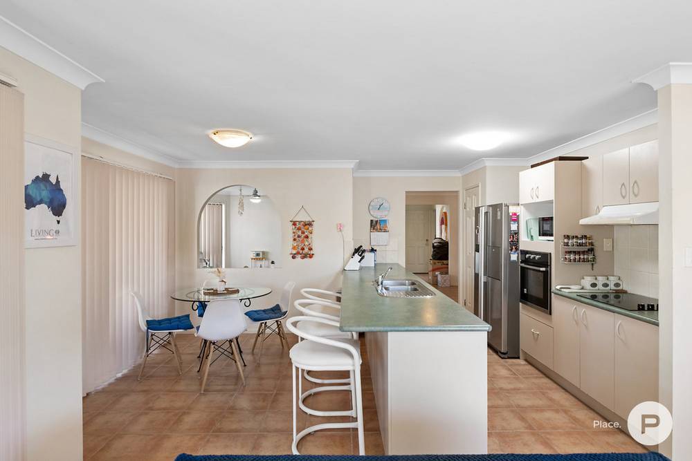 9 Friend Street, Wakerley, QLD 4154