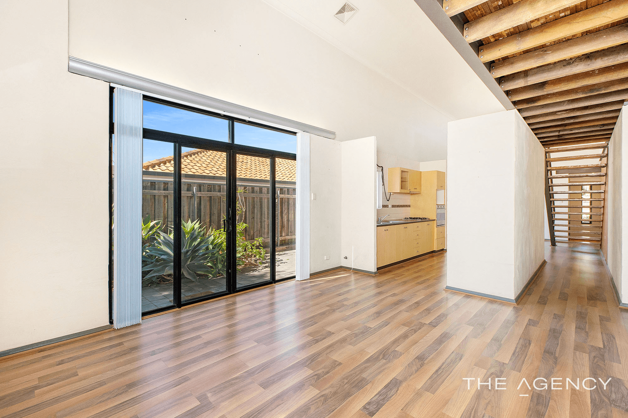 8 St Marks Drive, Hillarys, WA 6025