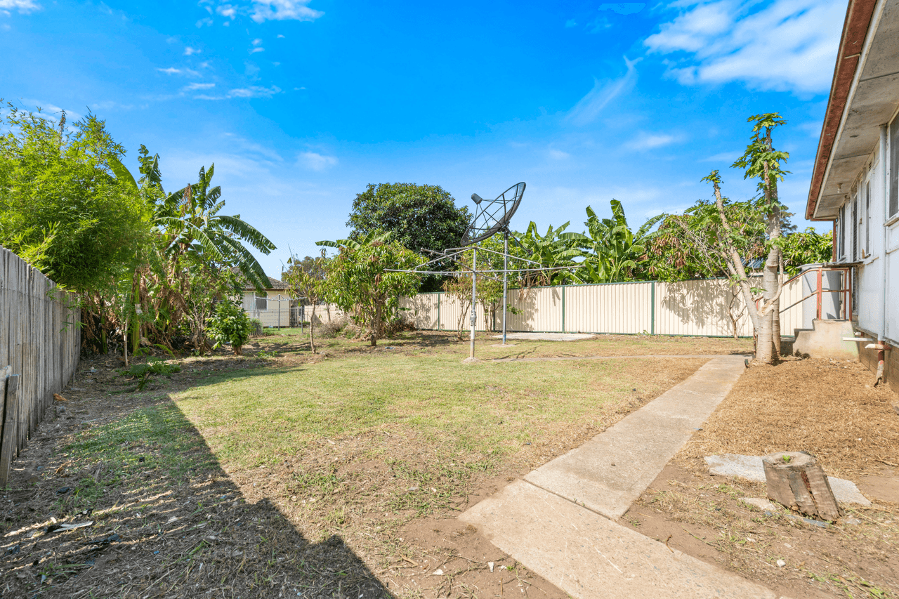 20 STEVENAGE Road, CANLEY HEIGHTS, NSW 2166