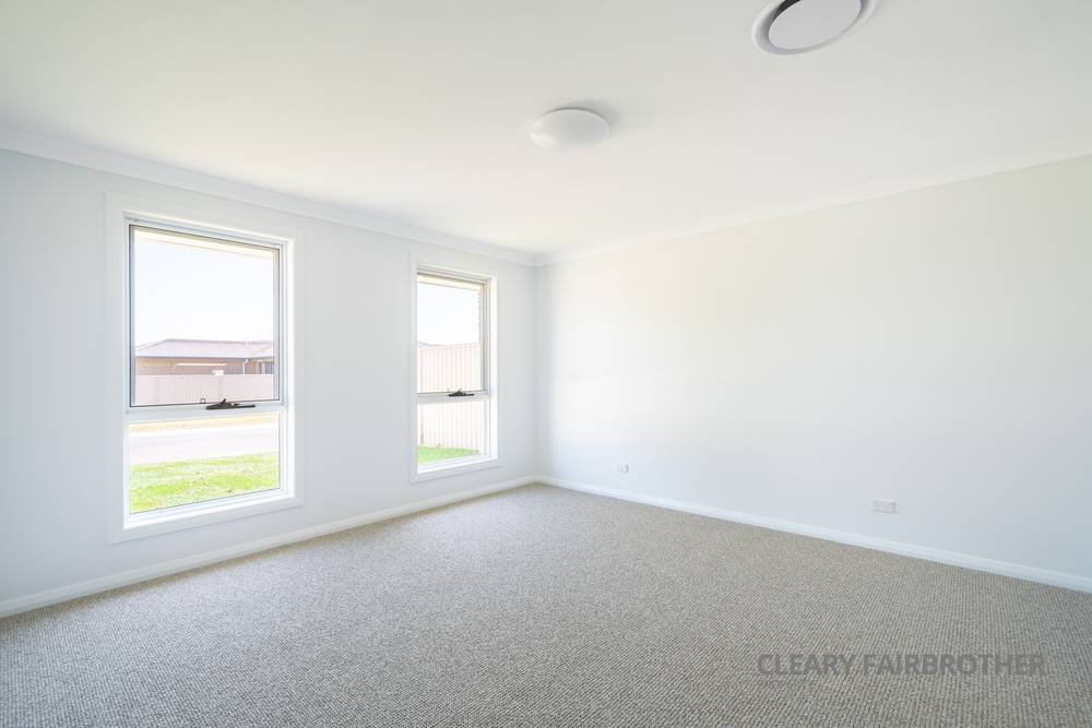 4 Yellow Box Place, Gormans Hill, NSW 2795