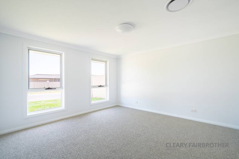 4 Yellow Box Place, Gormans Hill, NSW 2795