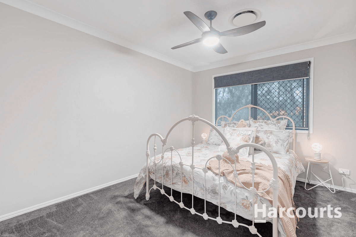 24 Kesteven Street, Albany Creek, QLD 4035