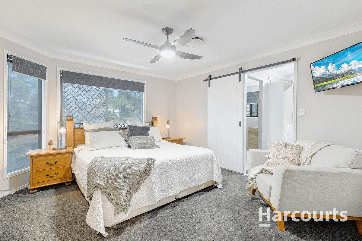 24 Kesteven Street, Albany Creek, QLD 4035