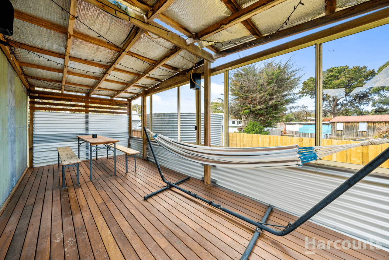 11 Fifth Avenue, DODGES FERRY, TAS 7173