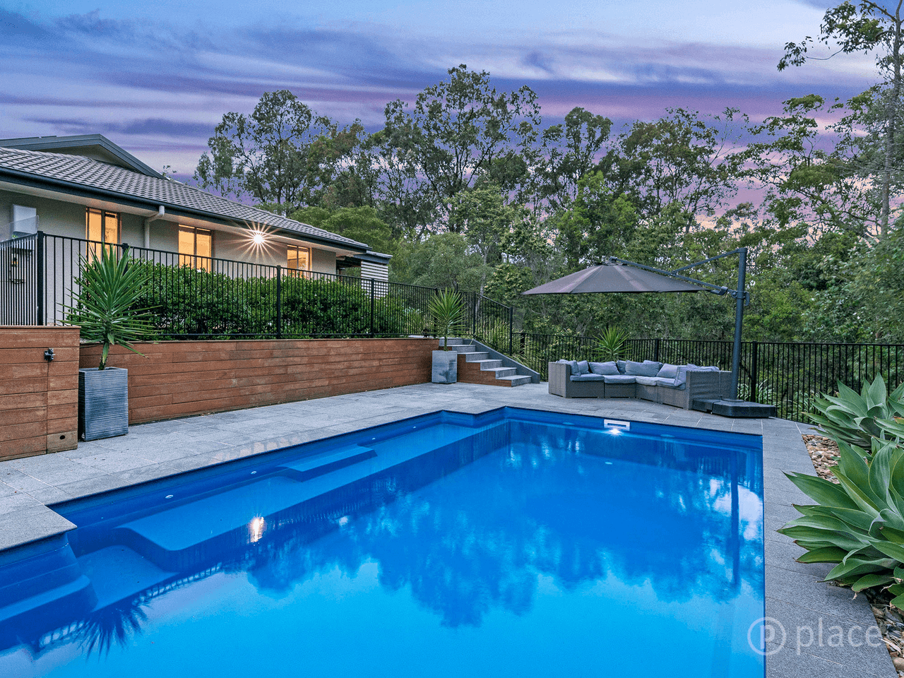 62 Everwood Street, Moggill, QLD 4070