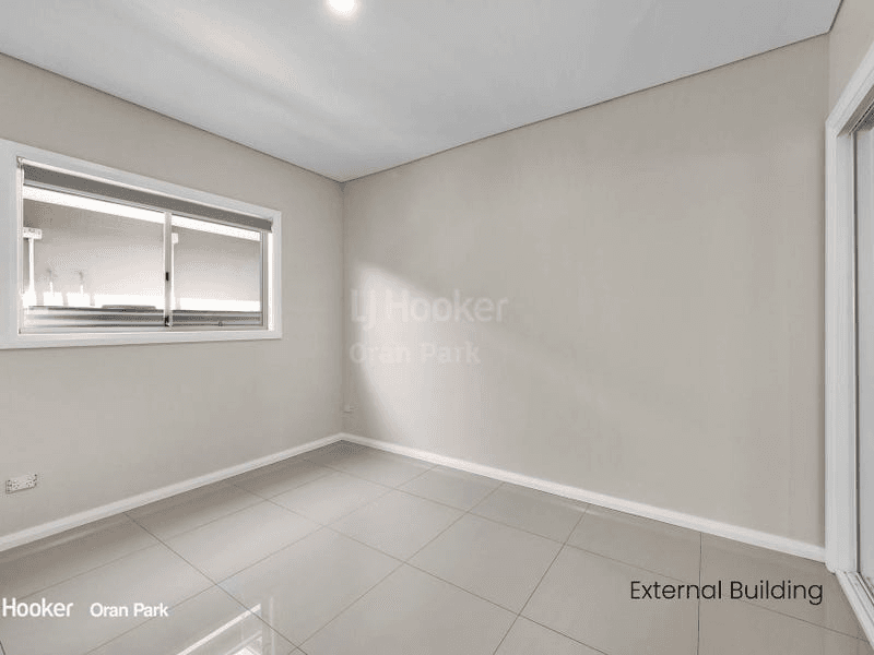 12 The Straight, ORAN PARK, NSW 2570