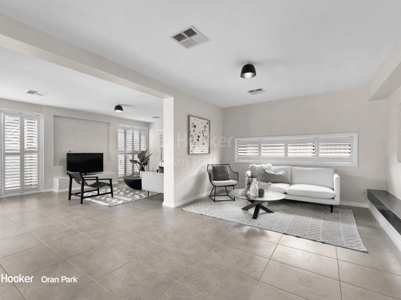 12 The Straight, ORAN PARK, NSW 2570