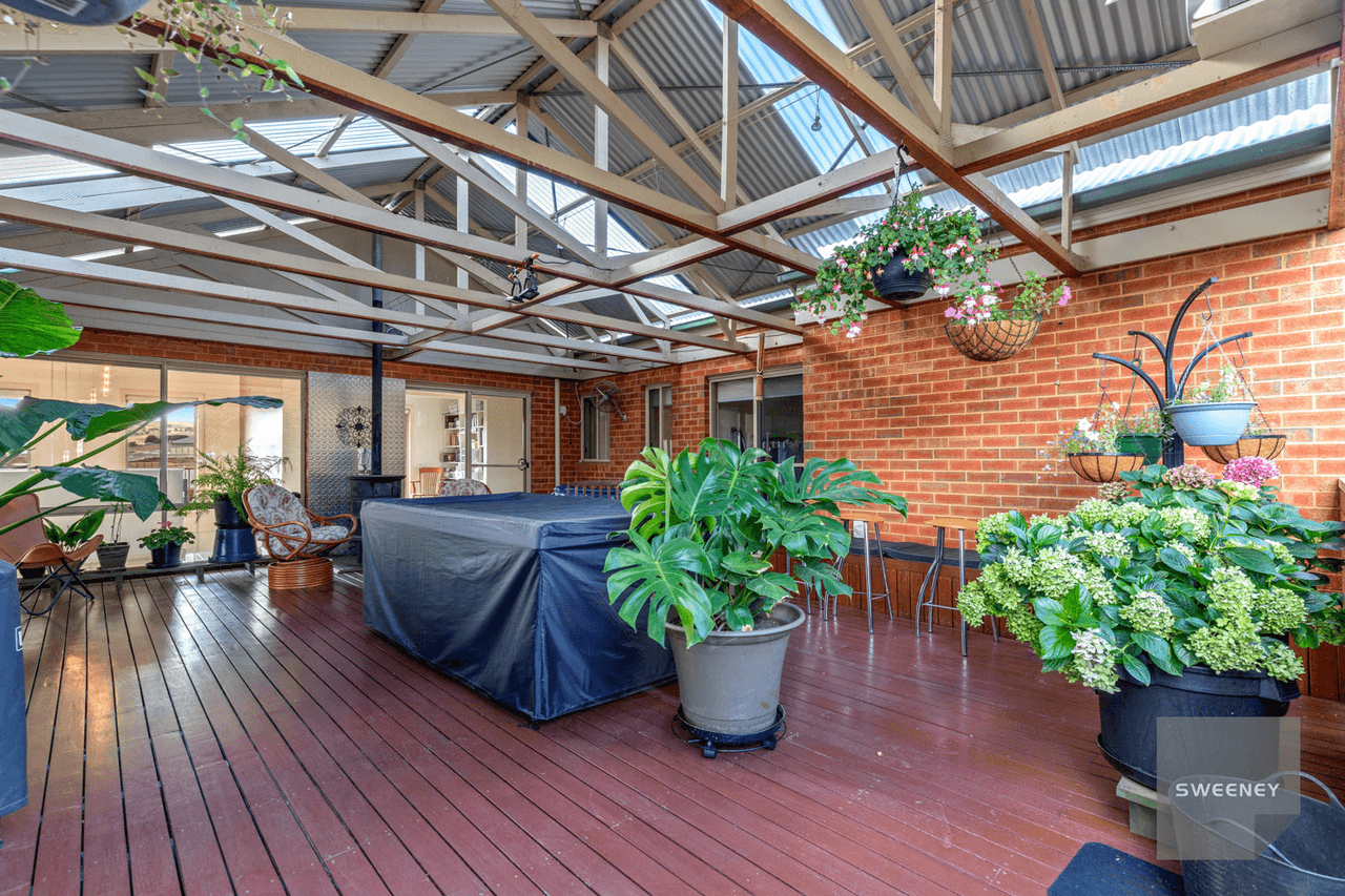 23 Rosehill Drive, Bacchus Marsh, VIC 3340