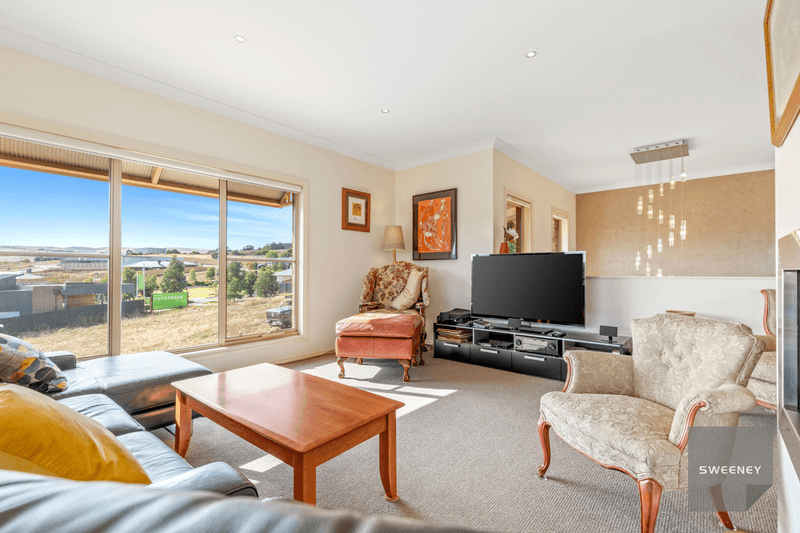 23 Rosehill Drive, Bacchus Marsh, VIC 3340