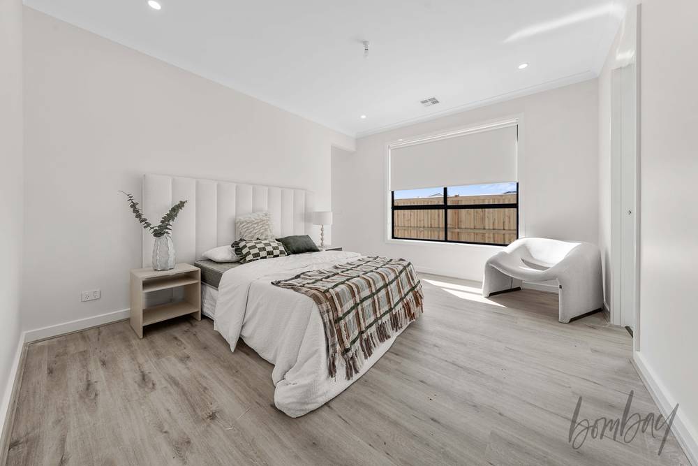 1 Helm Drive, MICKLEHAM, VIC 3064