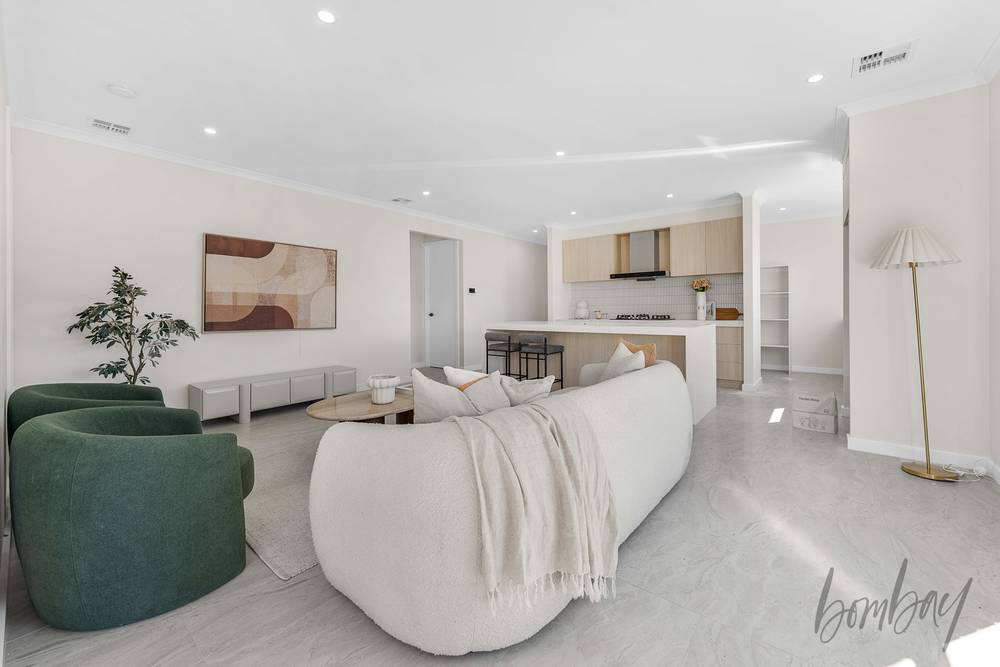 1 Helm Drive, MICKLEHAM, VIC 3064