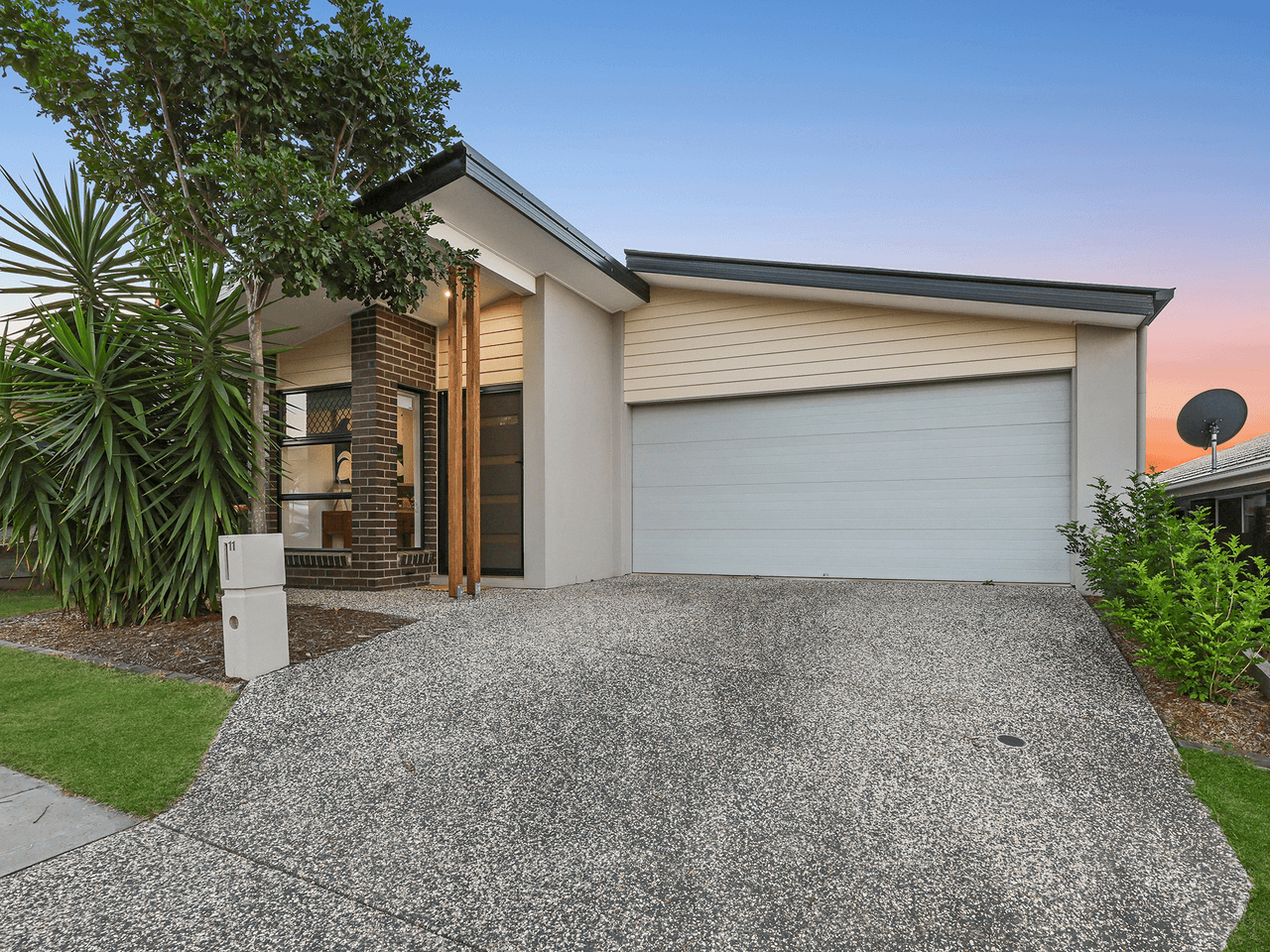 11 Coolah Street, SOUTH RIPLEY, QLD 4306