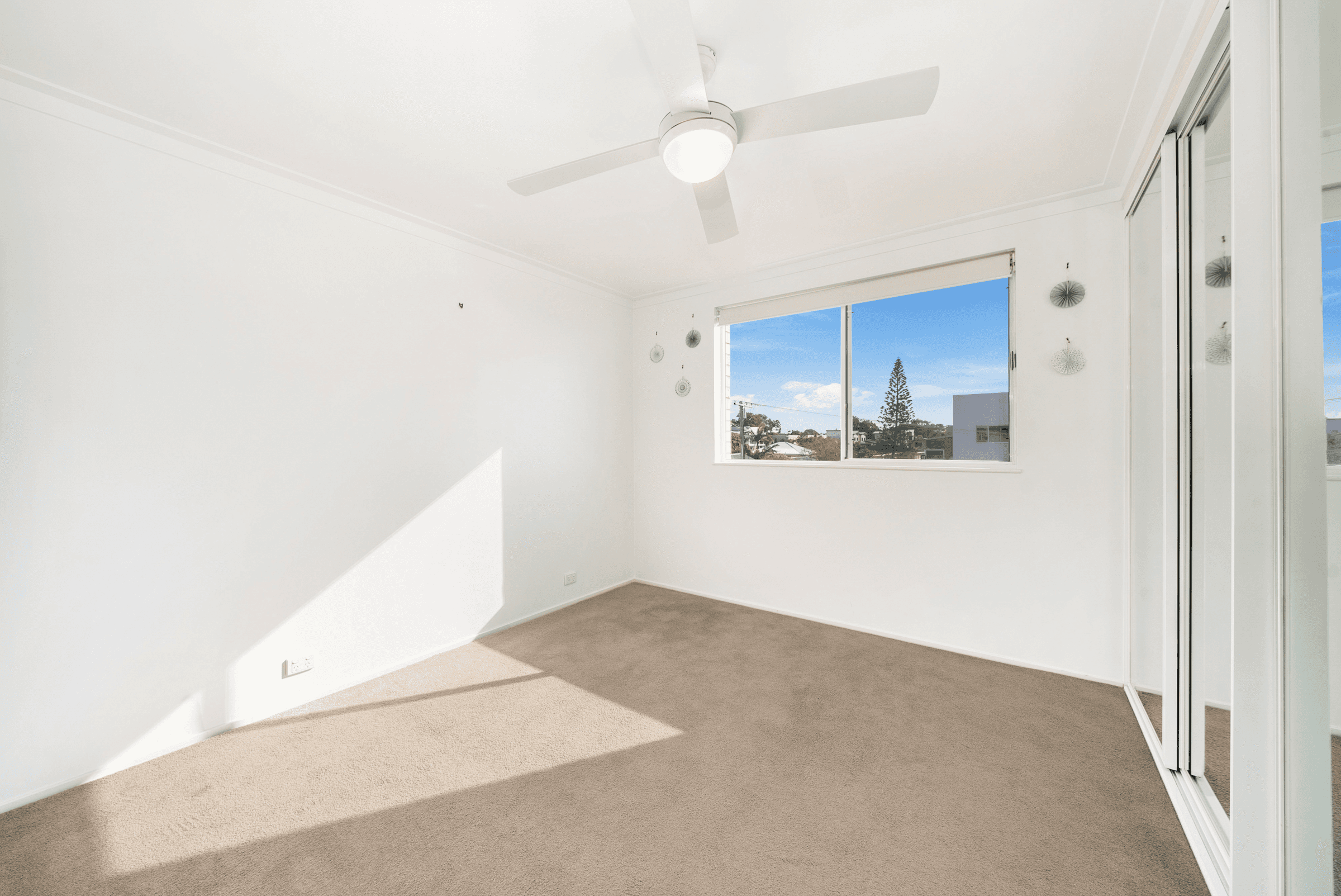 5/1 Annie Street, WOODY POINT, QLD 4019