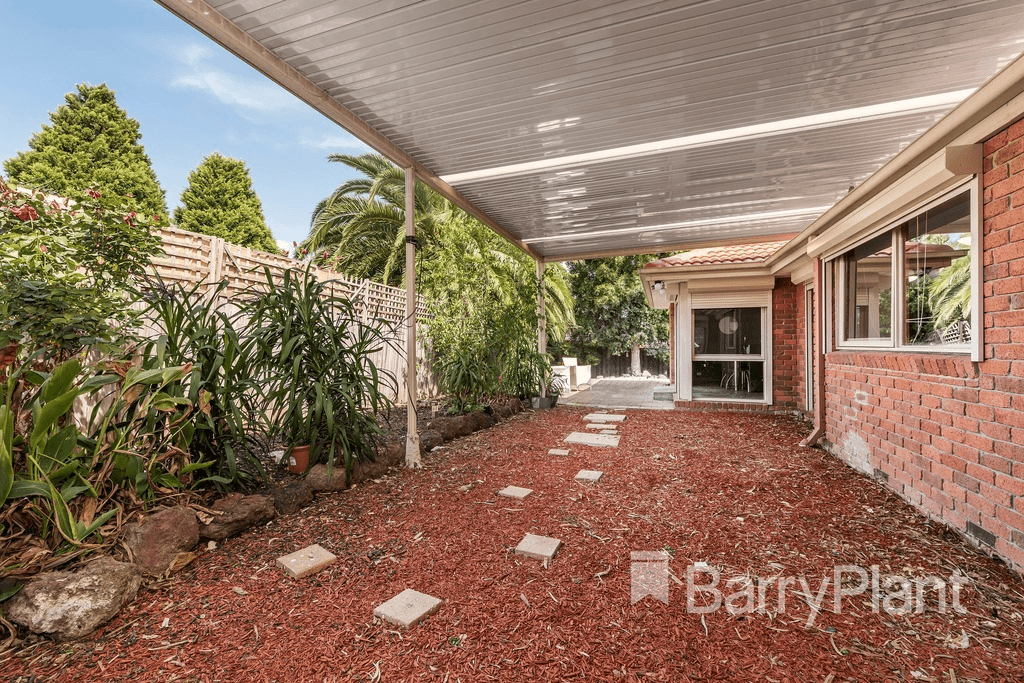 68 Grenda Drive, Mill Park, VIC 3082