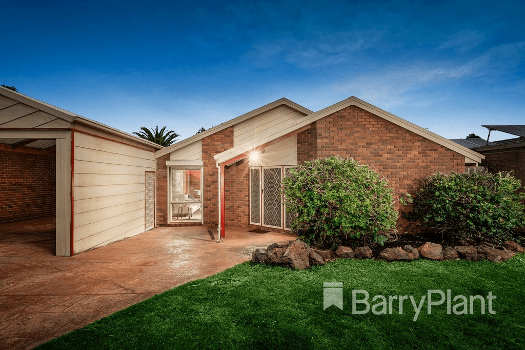 68 Grenda Drive, Mill Park, VIC 3082