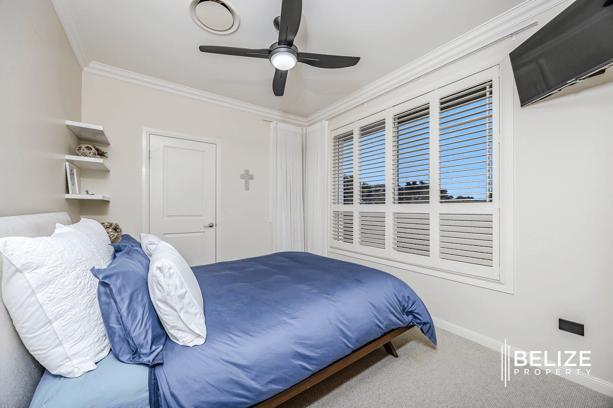 20 Marina Parade, JACOBS WELL, QLD 4208