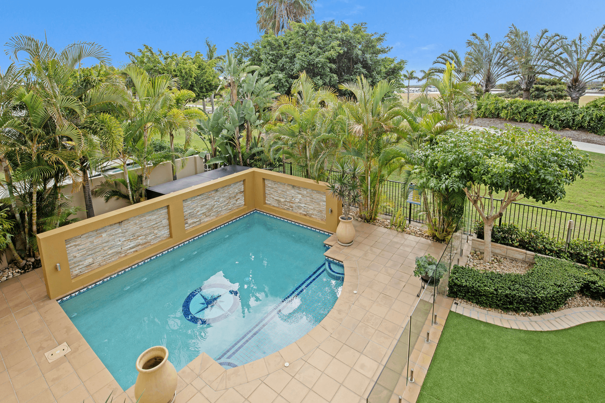 20 Marina Parade, JACOBS WELL, QLD 4208