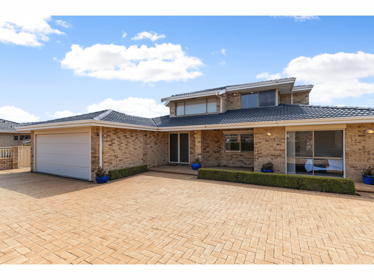 11 Ross Road, Kardinya, WA 6163