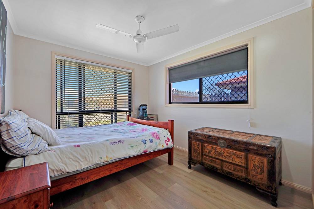 2 Hamilton Street, AVENELL HEIGHTS, QLD 4670