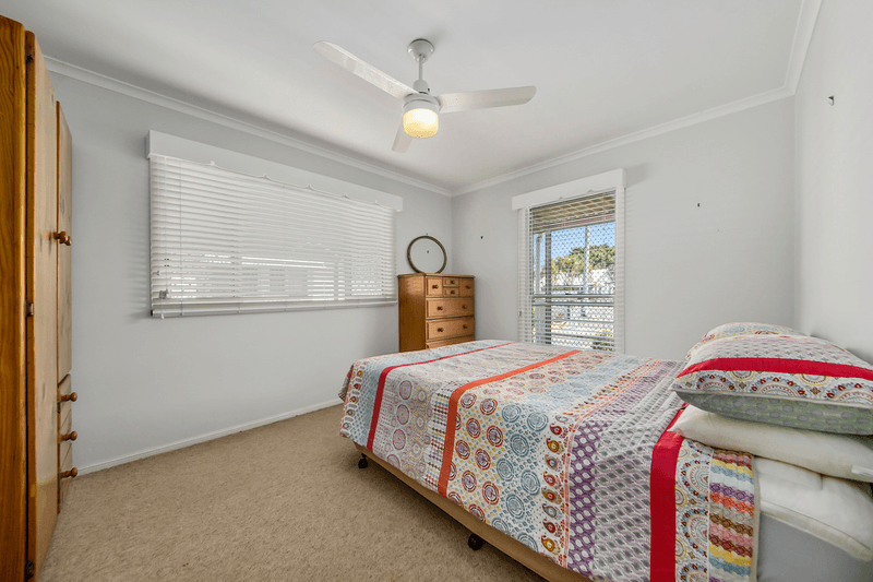 68 Whites Road, MANLY WEST, QLD 4179