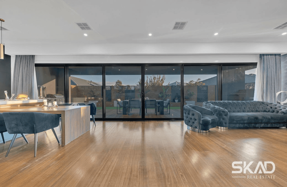 9 Lowline Way, WOLLERT, VIC 3750