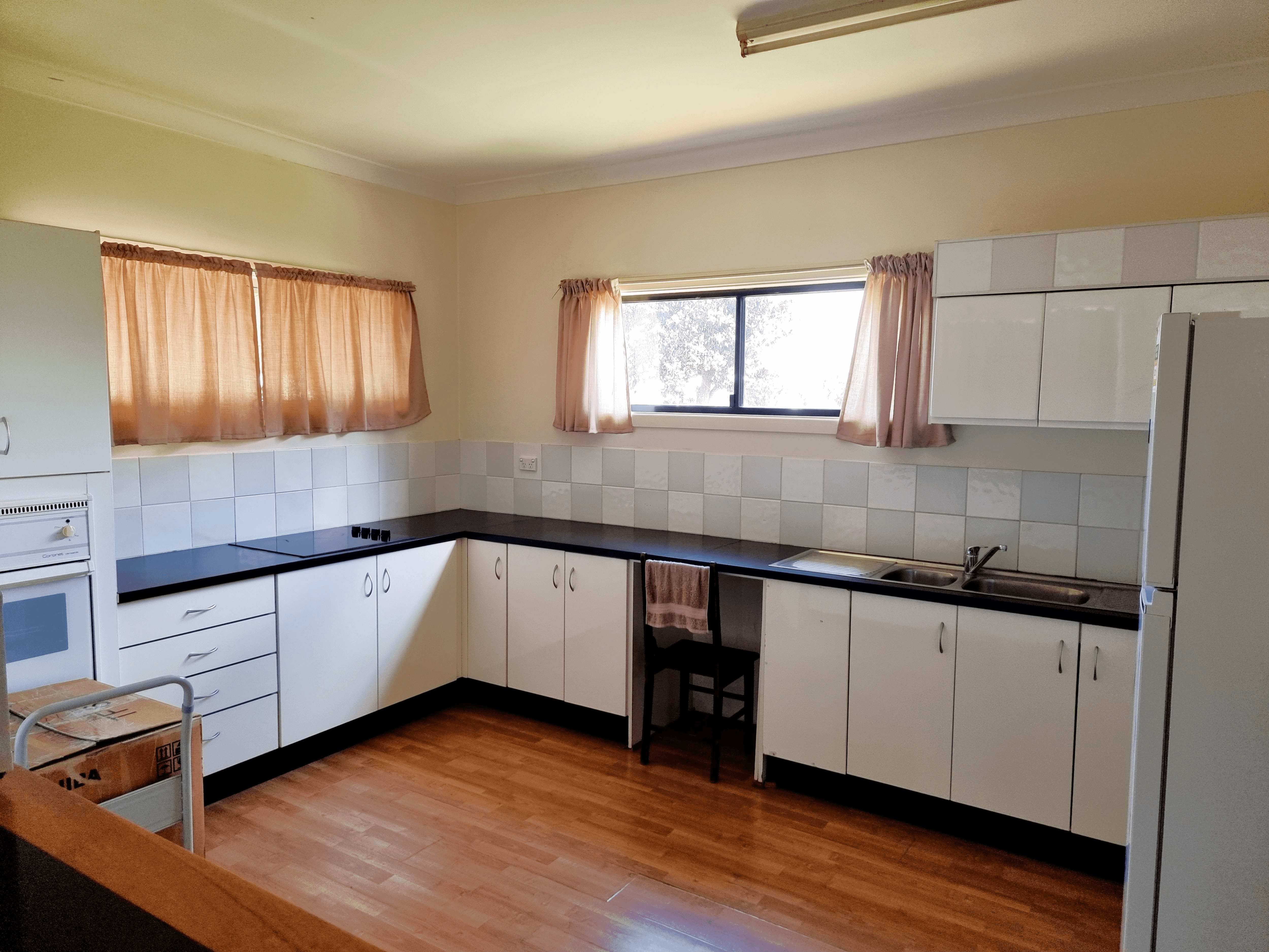 10-12 Macquarie Street, GLEN INNES, NSW 2370